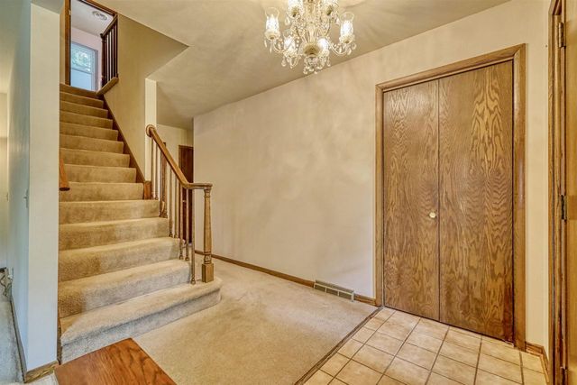 3169 Hickory Ridge Road, Madison, WI 53719