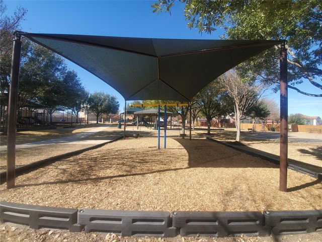 501 Dinge Bay DR, Round Rock, TX 78664