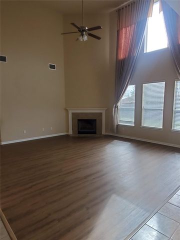 501 Dinge Bay DR, Round Rock, TX 78664