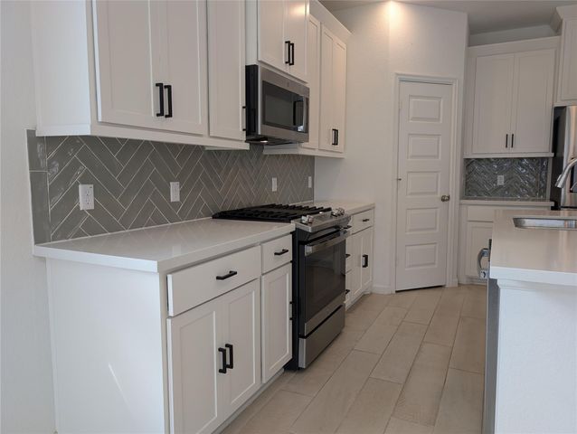 2624 Franciscana WAY, Leander, TX 78641