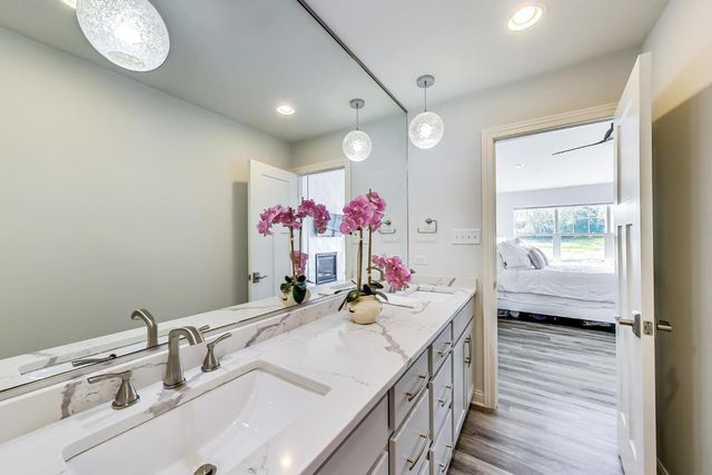 6143 S Dune Harbor Drive, Portage, IN 46368