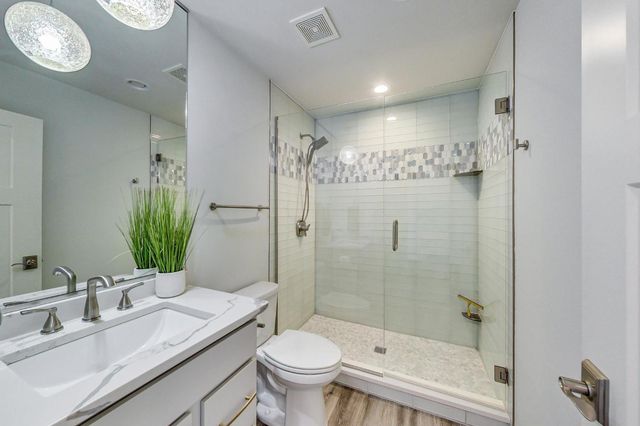 6143 S Dune Harbor Drive, Portage, IN 46368