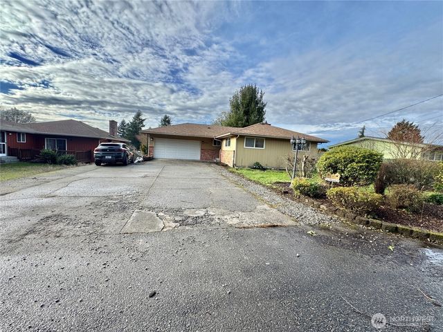 19431 107TH Avenue SE, Renton, WA 98055