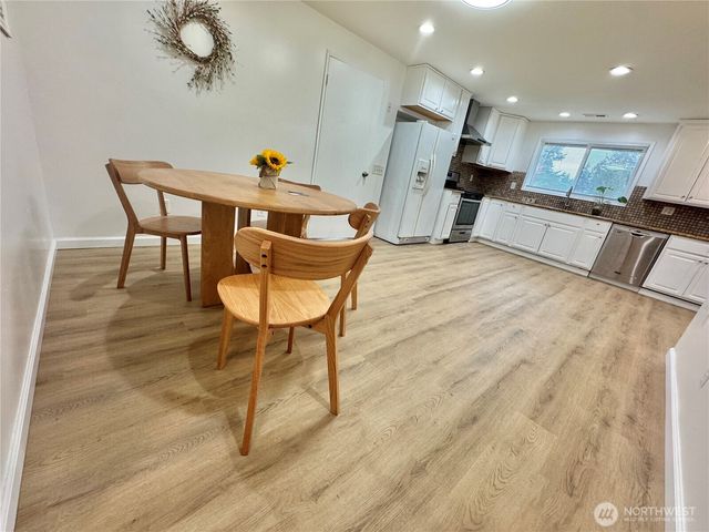 19431 107TH Avenue SE, Renton, WA 98055