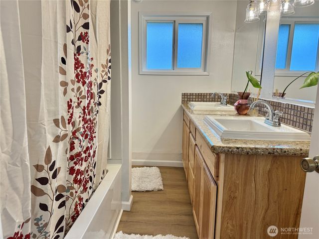 19431 107TH Avenue SE, Renton, WA 98055