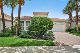 8553 E Via Grande E, Wellington, FL 33411
