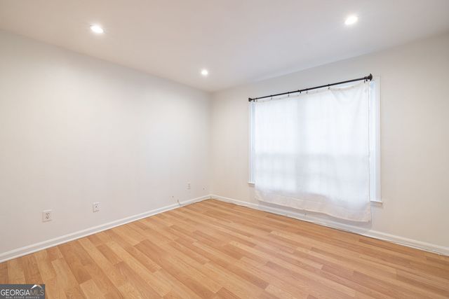 118 Maison Place NW, Atlanta, GA 30327