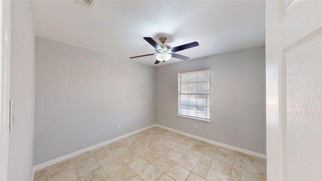 1618 San Francisco Street, Carrollton, TX 75007