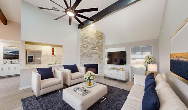 1618 San Francisco Street, Carrollton, TX 75007