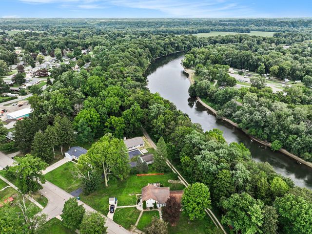 410 N Bluff Street, Berrien Springs, MI 49103