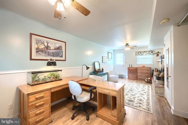 2022 NORTH DR, York, PA 17408