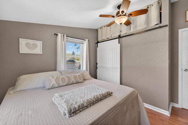 9707 Saratoga DRIVE, Caledonia, WI 53108