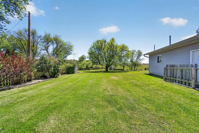 9707 Saratoga DRIVE, Caledonia, WI 53108