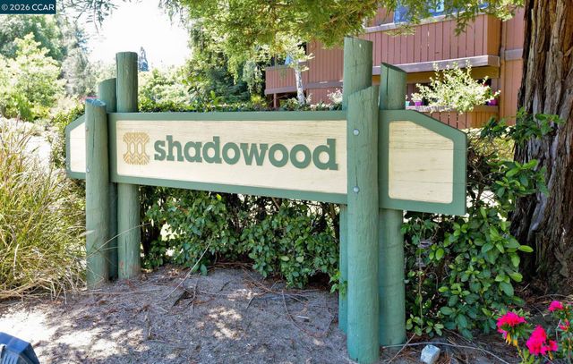 820 Camelback Place, Pleasant Hill, CA 94523