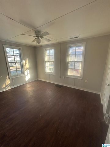 808 26TH STREET SW, Birmingham, AL 35211