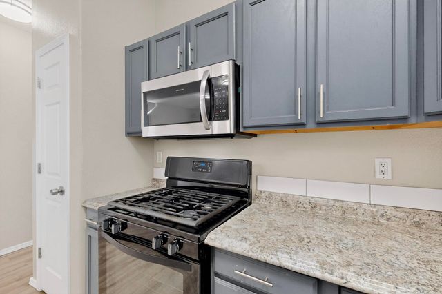 5142 WESTERN BREEZE Court NW, Albuquerque, NM 87120