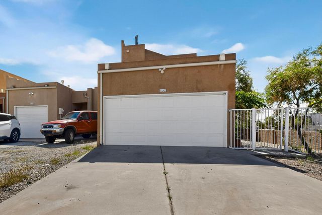 5142 WESTERN BREEZE Court NW, Albuquerque, NM 87120