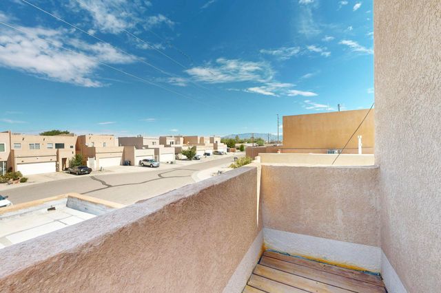 5142 WESTERN BREEZE Court NW, Albuquerque, NM 87120