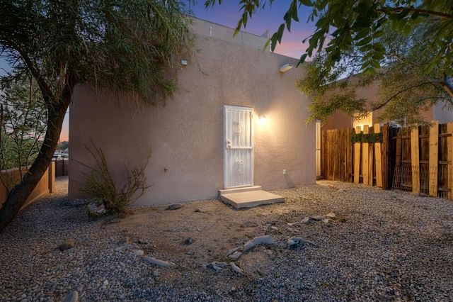 5142 WESTERN BREEZE Court NW, Albuquerque, NM 87120