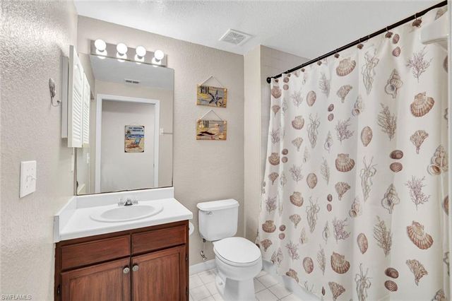 4625 Saint Croix LN 1118, Naples, FL 34109