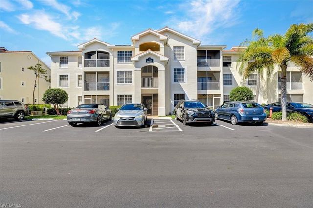 4625 Saint Croix LN 1118, Naples, FL 34109