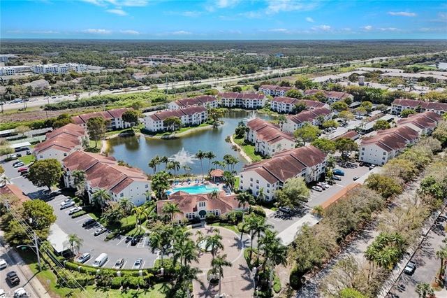 4625 Saint Croix LN 1118, Naples, FL 34109