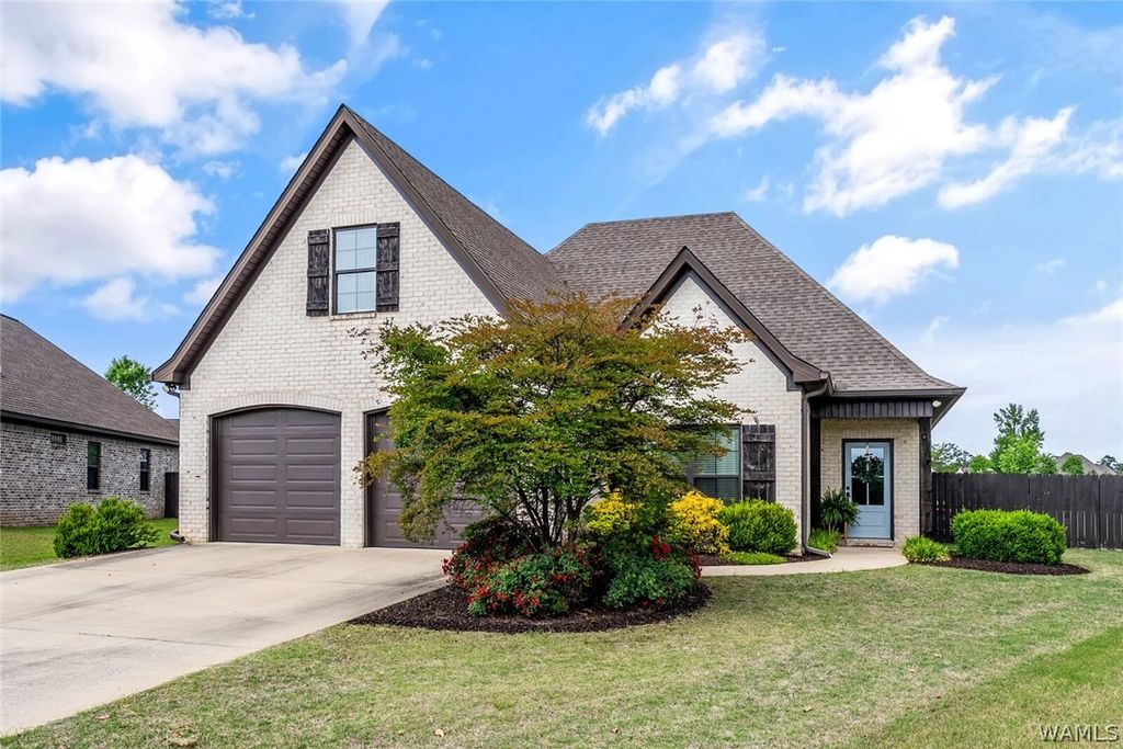 11202 Davis, Northport, AL 35475