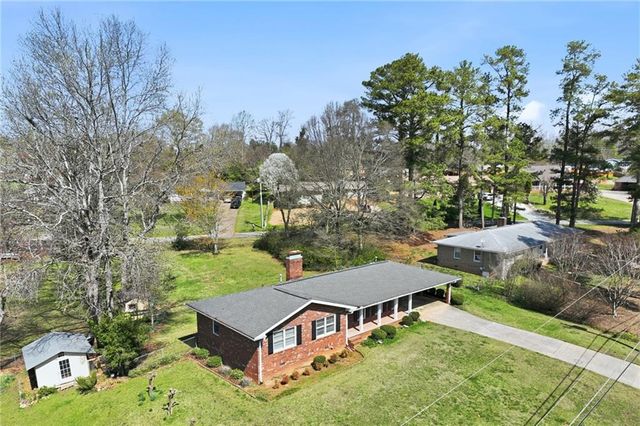 3024 Saint Charles Avenue, Gainesville, GA 30504