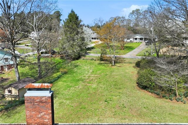 3024 Saint Charles Avenue, Gainesville, GA 30504