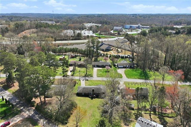 3024 Saint Charles Avenue, Gainesville, GA 30504