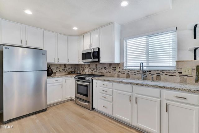 5125 W Wooley Road 5, Oxnard, CA 93035