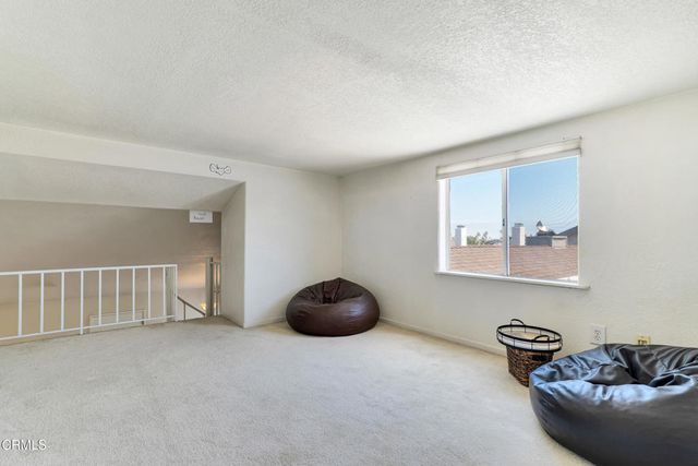 5125 W Wooley Road 5, Oxnard, CA 93035