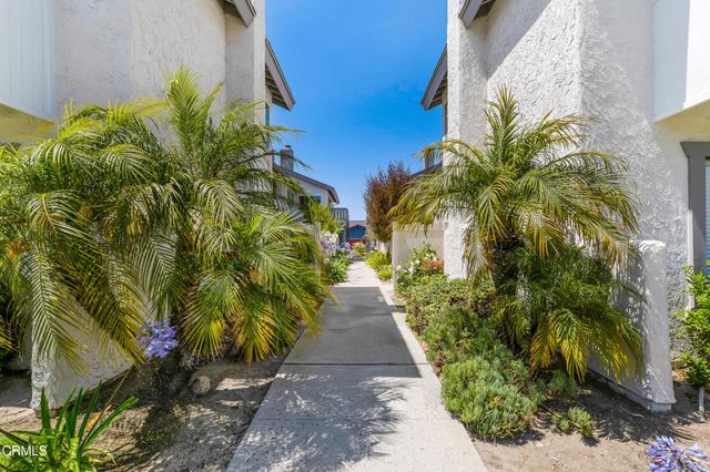 5125 W Wooley Road 5, Oxnard, CA 93035