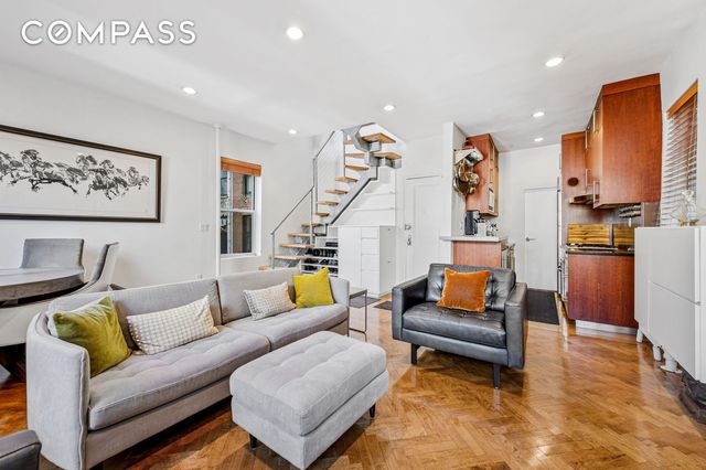 53 W 11th St Apt 4R 5R, New York City, NY 10011