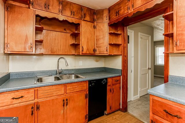 5299 Sharon Street, Forest Park, GA 30297