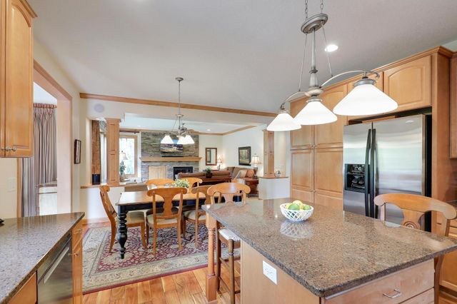 17039 Valley Road, Eden Prairie, MN 55347
