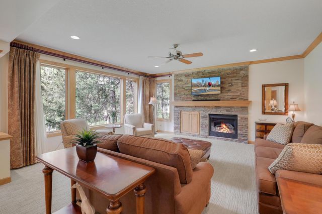 17039 Valley Road, Eden Prairie, MN 55347