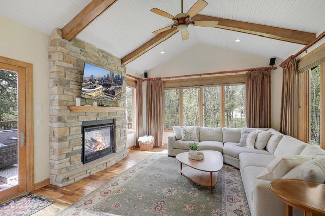 17039 Valley Road, Eden Prairie, MN 55347
