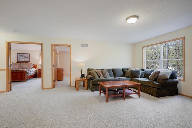 17039 Valley Road, Eden Prairie, MN 55347