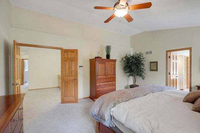 17039 Valley Road, Eden Prairie, MN 55347