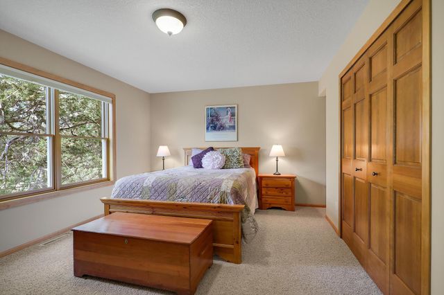 17039 Valley Road, Eden Prairie, MN 55347