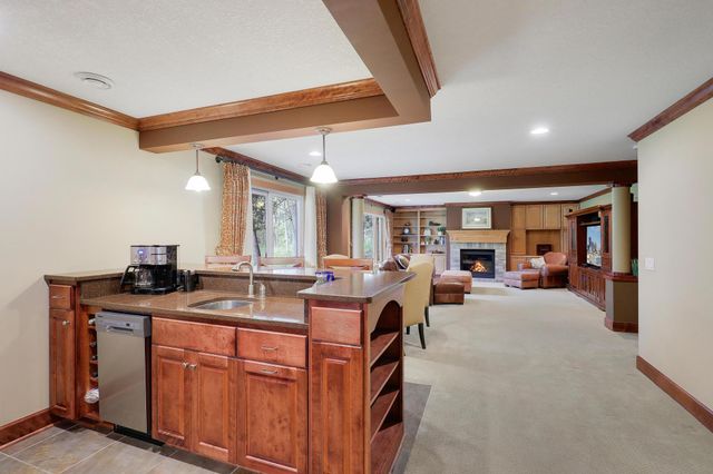 17039 Valley Road, Eden Prairie, MN 55347
