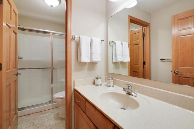 17039 Valley Road, Eden Prairie, MN 55347