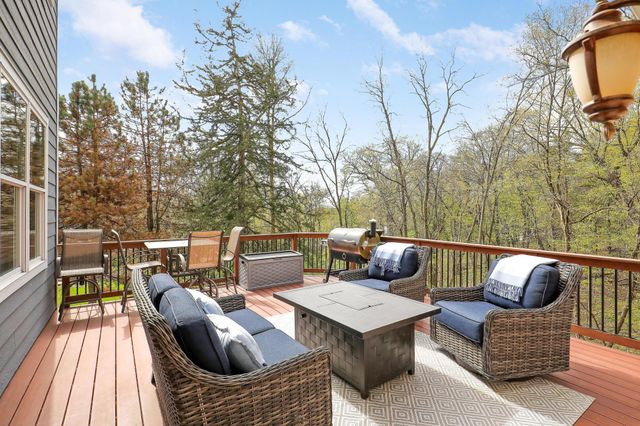 17039 Valley Road, Eden Prairie, MN 55347