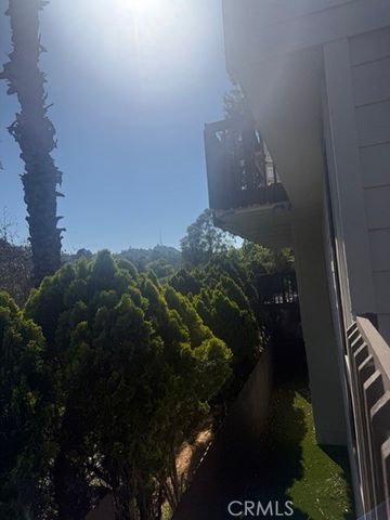2776 Laurel Canyon, Los Angeles, CA 90046