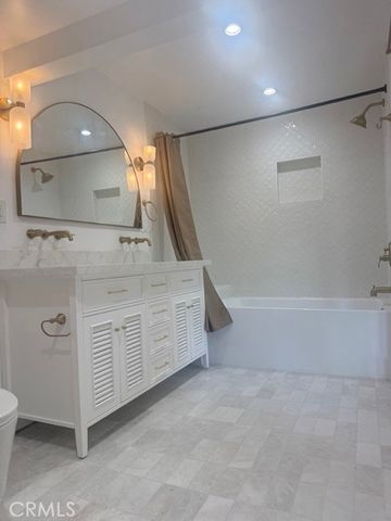 2776 Laurel Canyon, Los Angeles, CA 90046