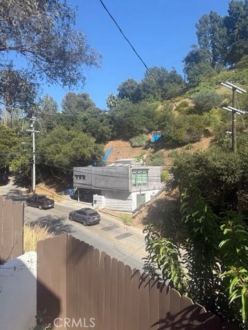 2776 Laurel Canyon, Los Angeles, CA 90046