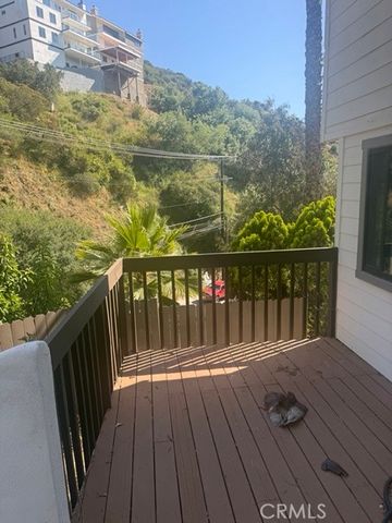 2776 Laurel Canyon, Los Angeles, CA 90046