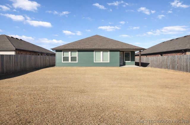 1825 E Vandalia Street, Broken Arrow, OK 74012