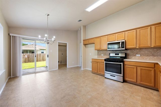 1004 Whitley DR, Leander, TX 78641